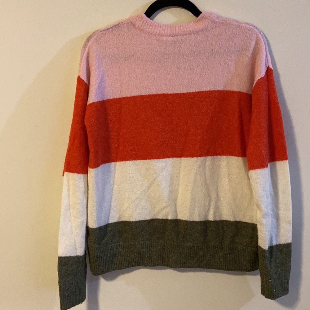 Hema, Long Sleeve Sweater, Thick Stripes in Red, Pink, White & Gray - Picture 5 of 6